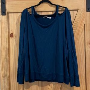 Women’s Athleta bare shoulder long sleeve top  2X